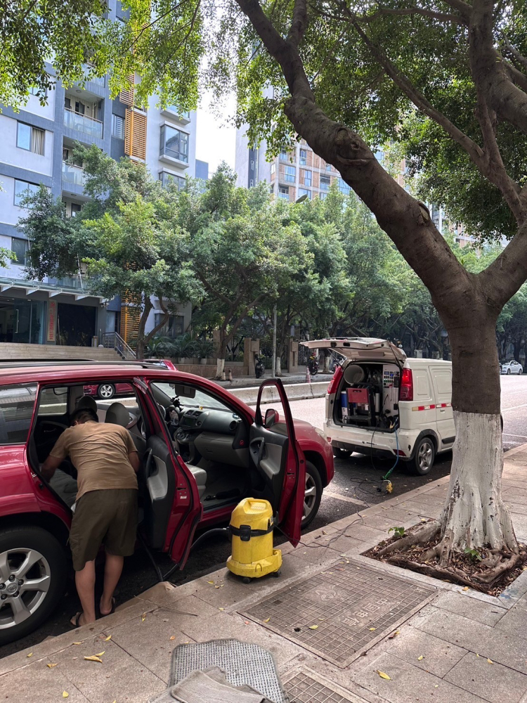 LINE_ALBUM_上海市機動車輛_260425_9